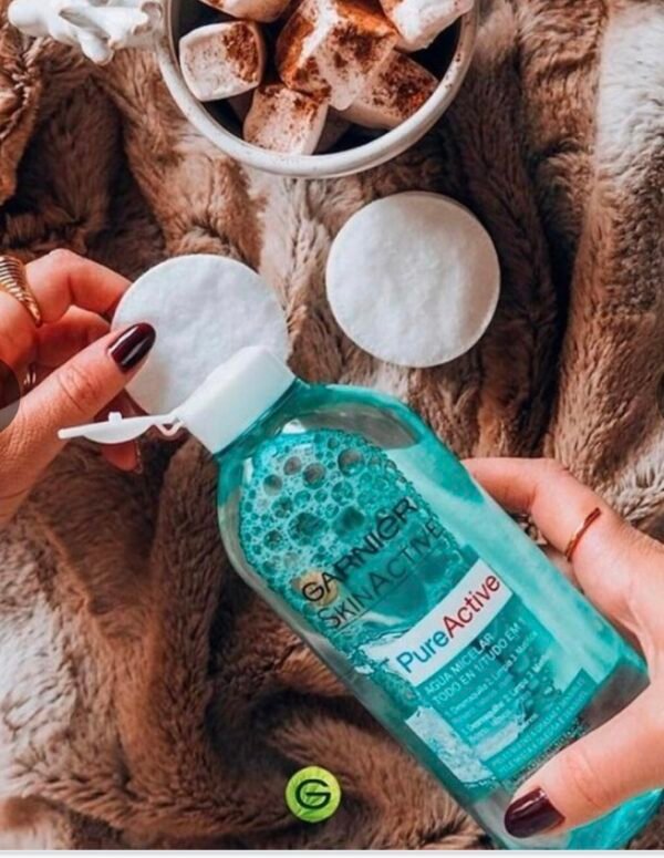 غارنيه Pure Active – ميسيلار للبشرة الدهنية والحساسة