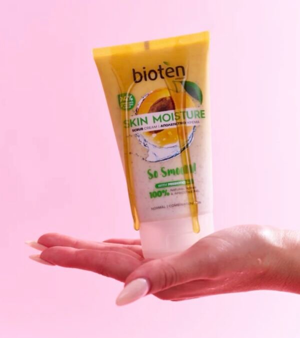 مقشّر Bioten Skin Moisture بالمشمش