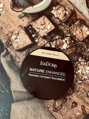 IsaDora Nature Enhanced Flawless Compact Foundation
فاونديشن كومباكت يندمج ويا البشرة بشكل طبيعي