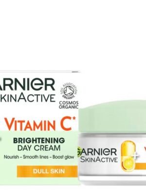 Garnier Vitamin C Brightening Day Cream
كريم نهاري يفتح ويغذّي البشرة ويخلّيها مضيّة من أول استعمال